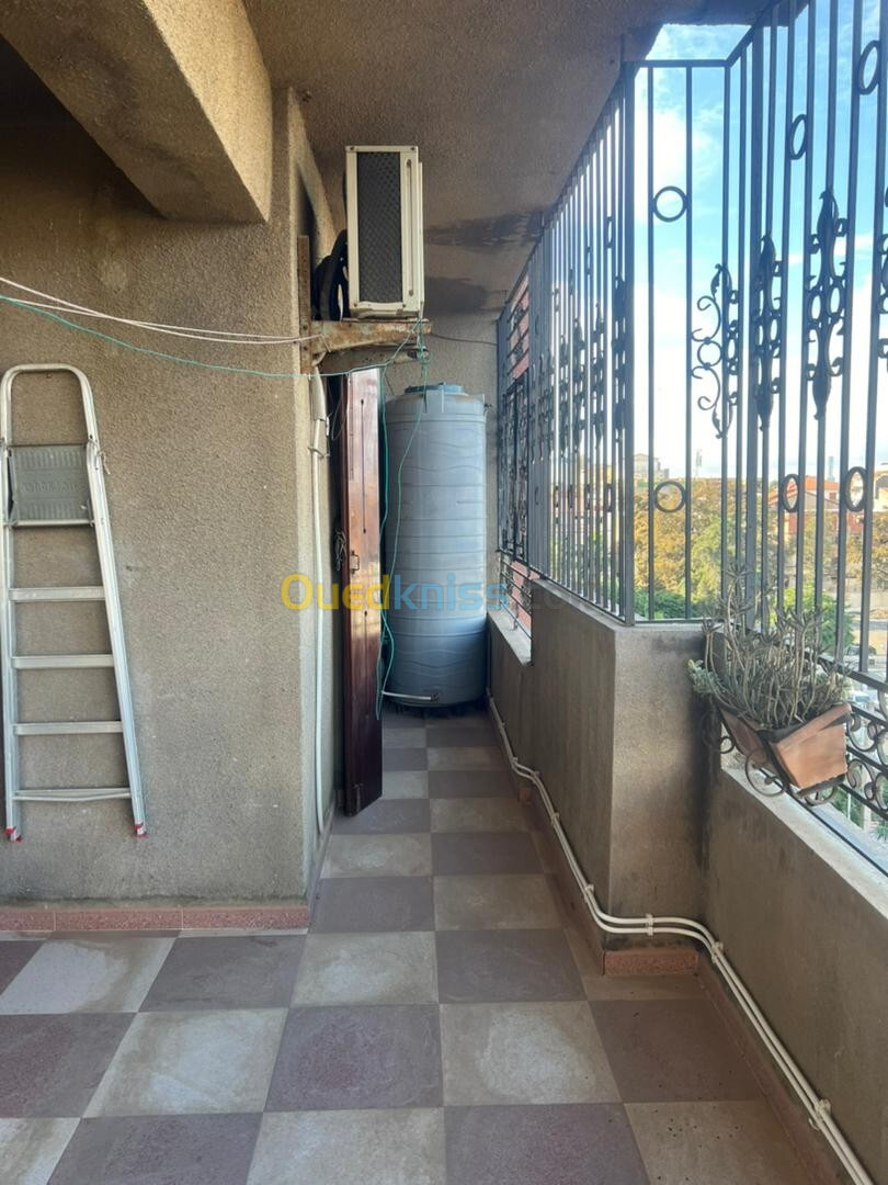 Location Appartement F4 Alger Dar el beida