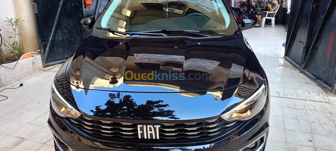 Fiat tipo live 2024 