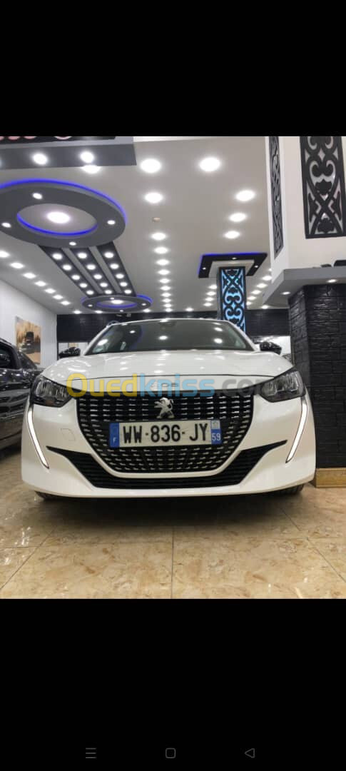 Peugeot 208 2022 208