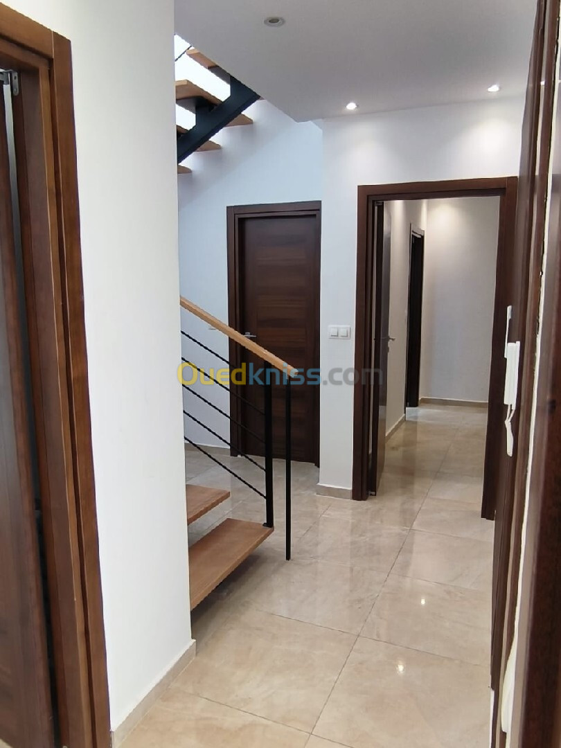 Vente Appartement F5 Alger Cheraga