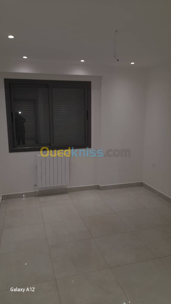 Vente Appartement F4 Alger Ain naadja