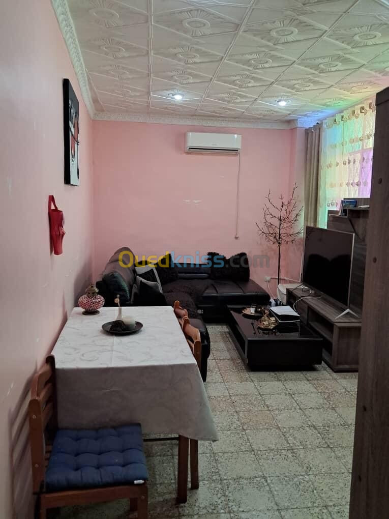 Cherche achat Niveau De Villa Alger Bab el oued