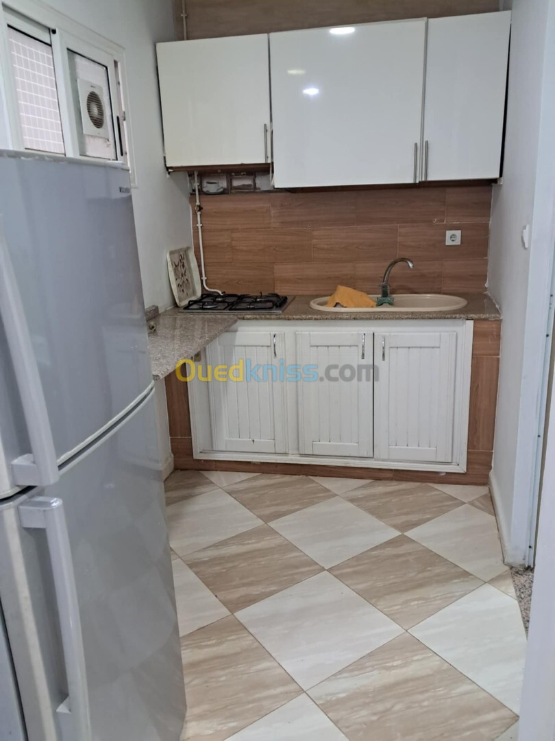 Location vacances Niveau De Villa F3 Alger Draria