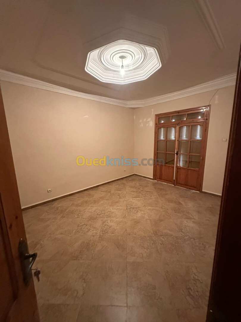 Location Niveau De Villa F6 Alger Draria