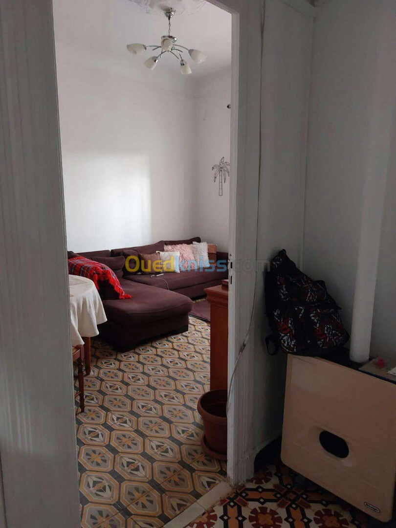 Vente Appartement F2 Alger El mouradia