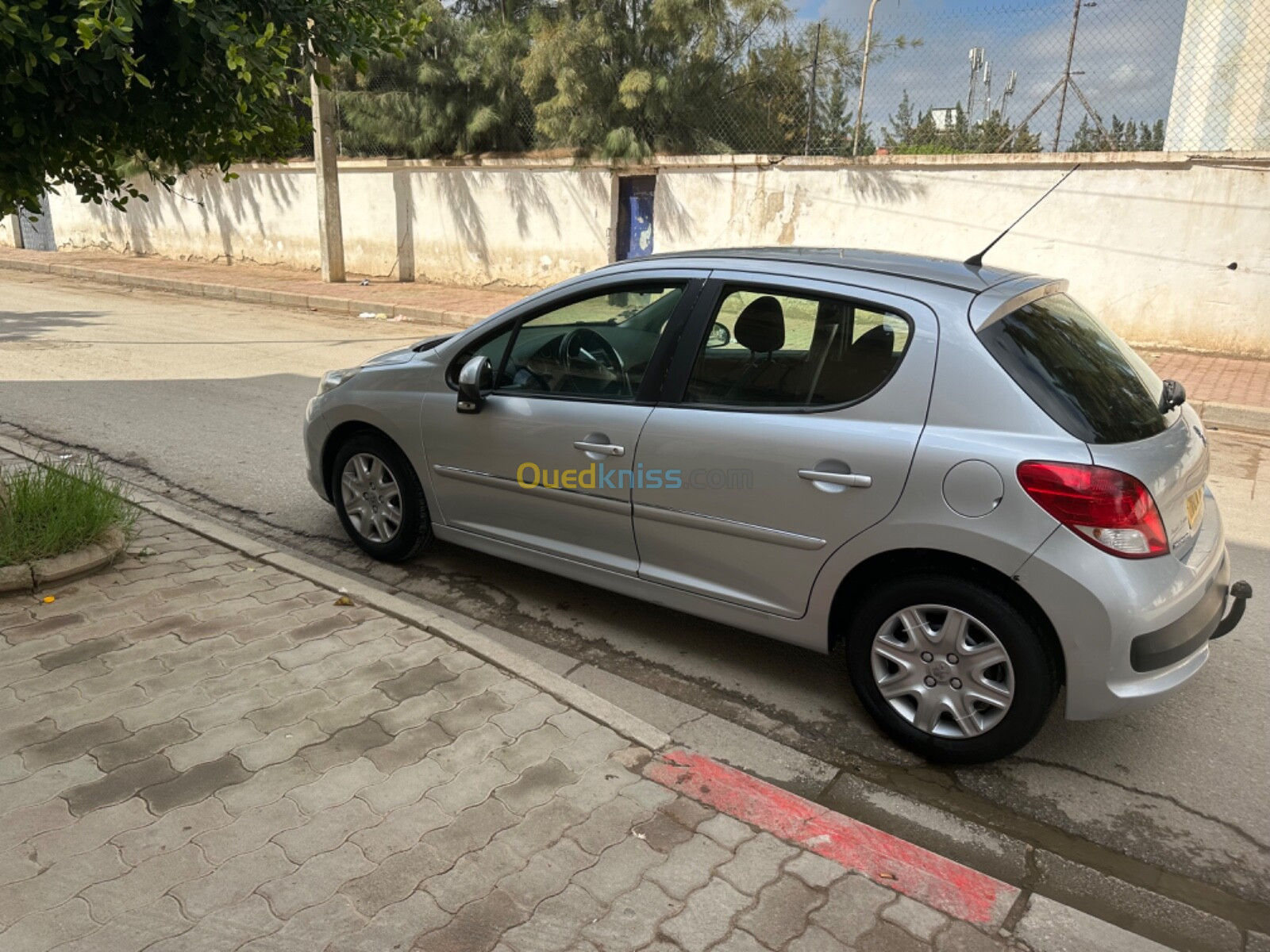 Peugeot 207 plus 2013 207 plus