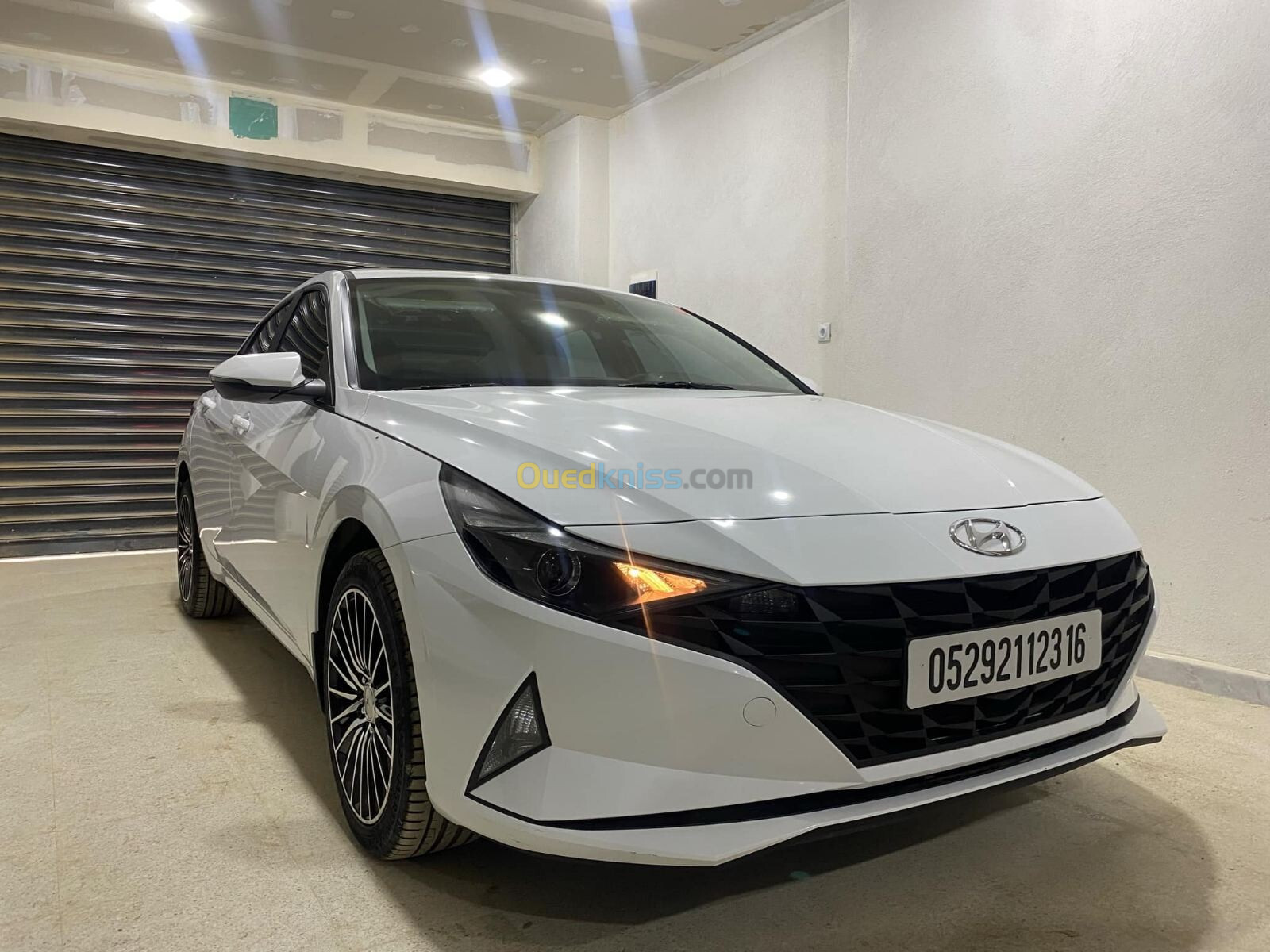 Hyundai Elantra 2023 GLX