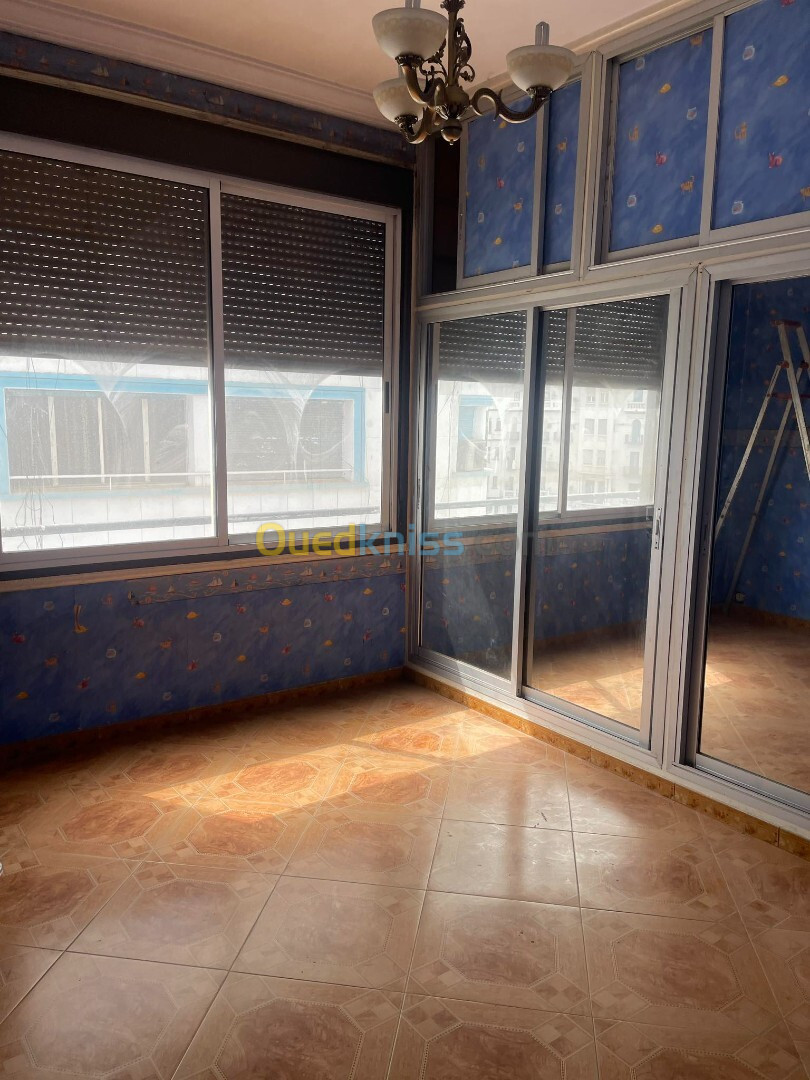 Vente Appartement F5 Oran Oran