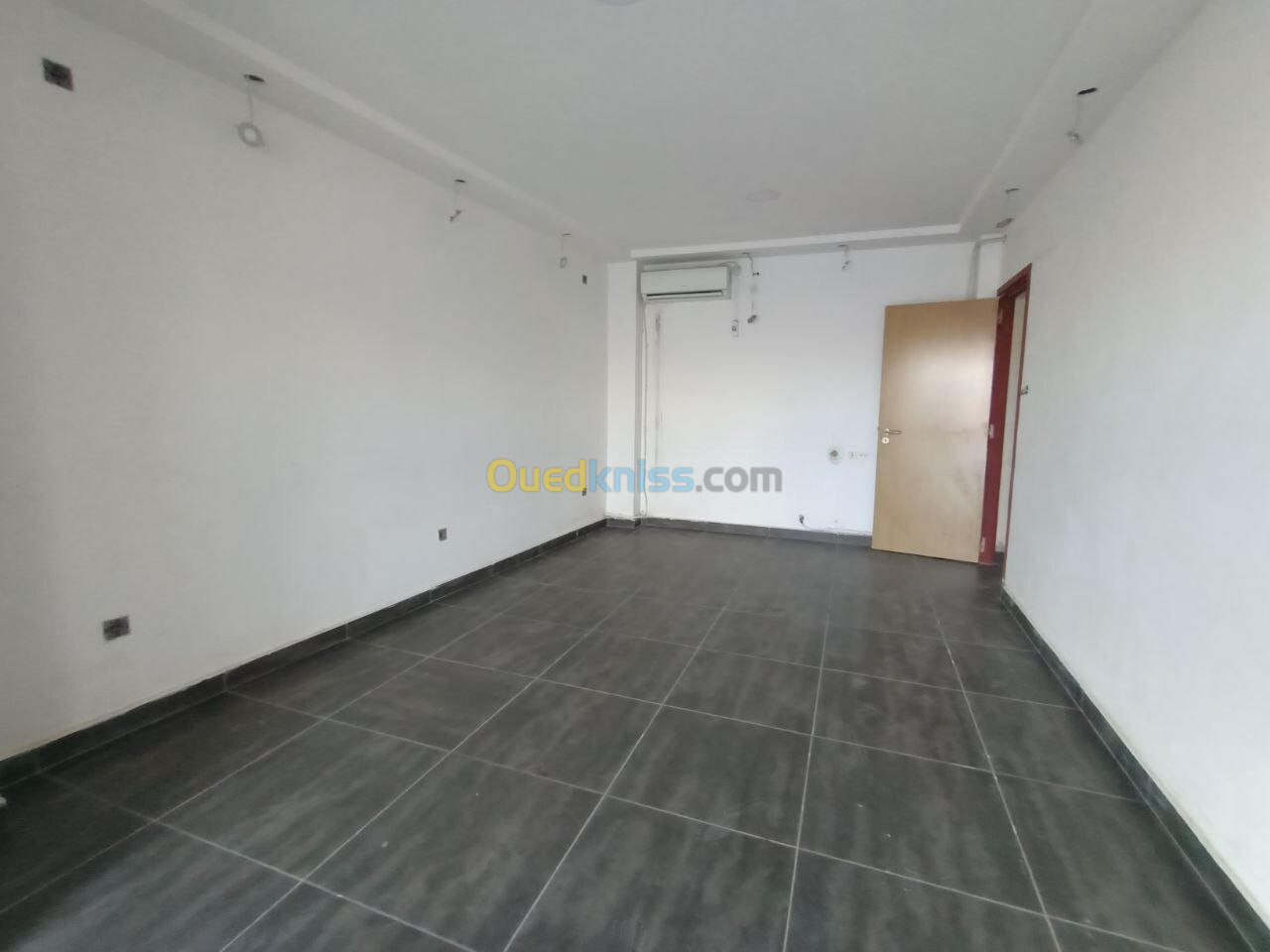 Location Appartement F6 Oran Bir el djir