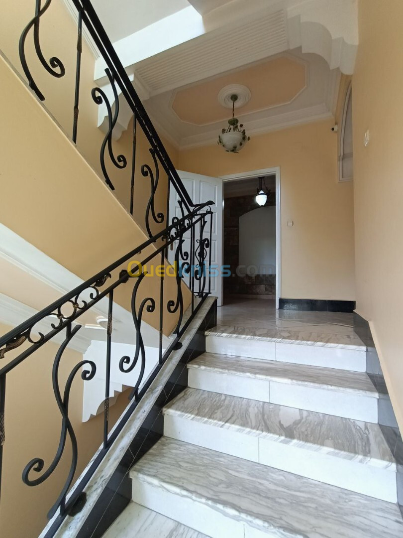 Location Niveau De Villa F4 Oran Oran