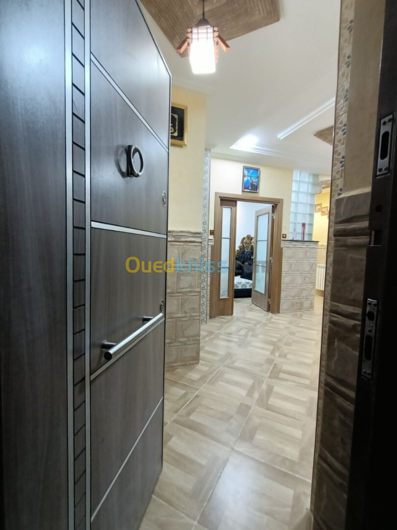 Location Appartement F4 Oran Oran