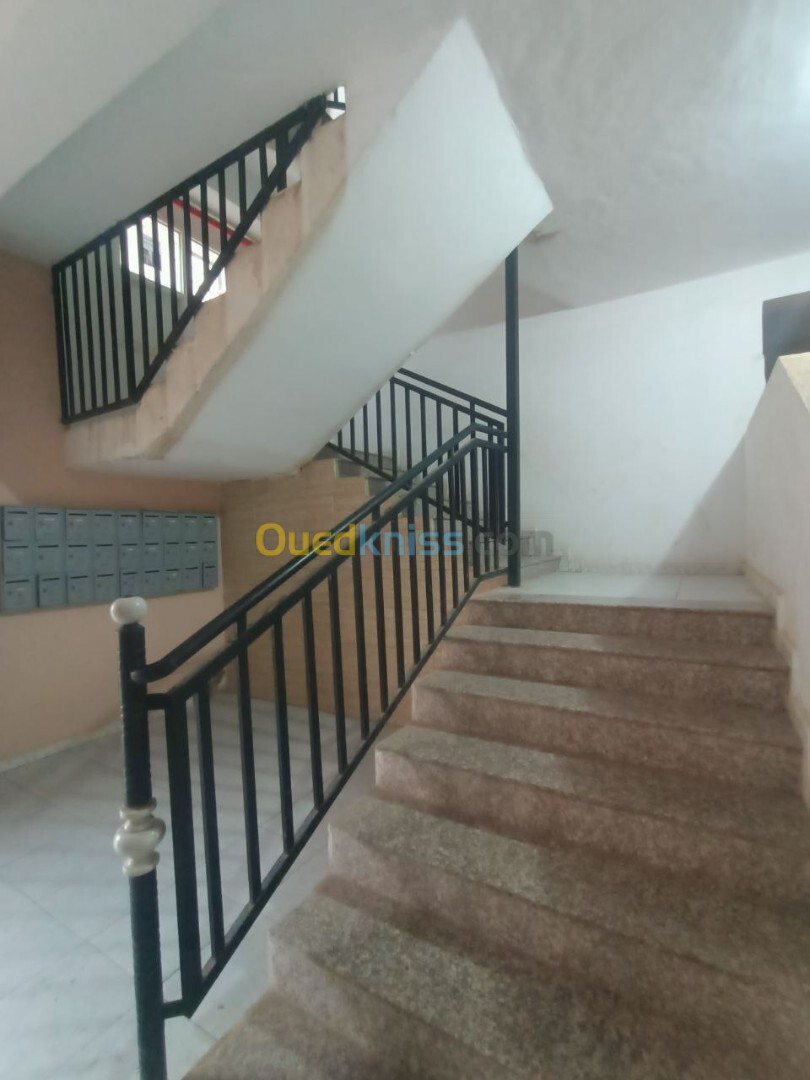 Vente Appartement F3 Oran Bir el djir