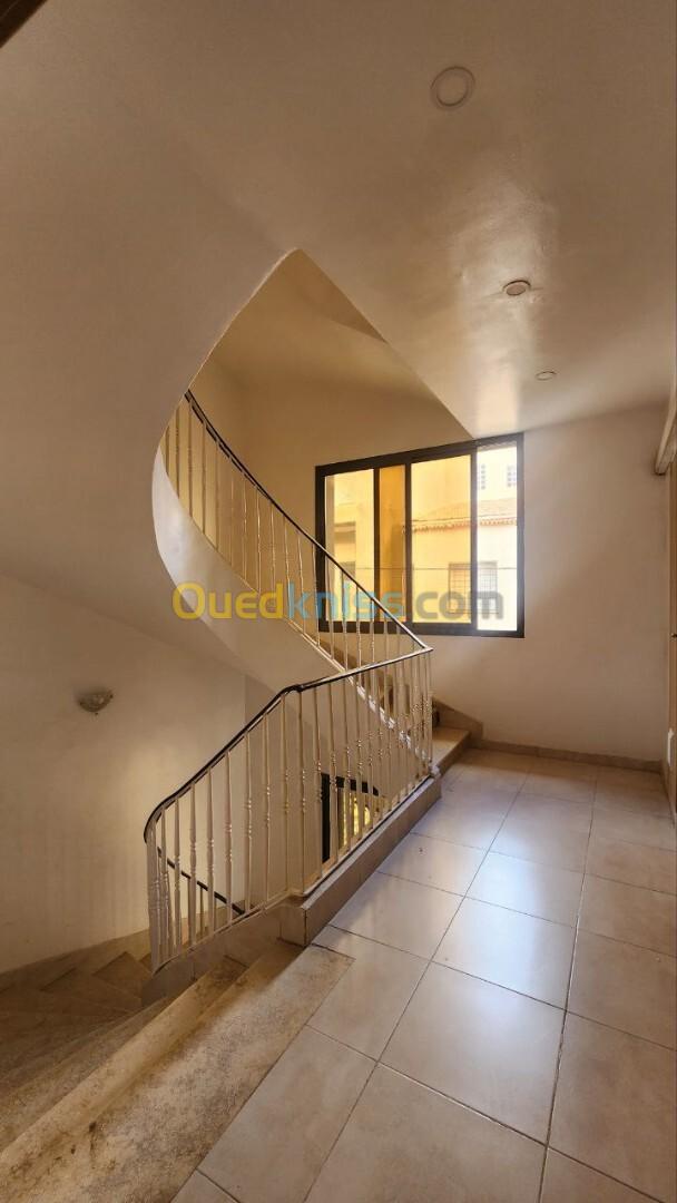 Location Appartement F4 Oran Oran