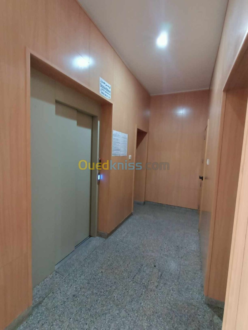 Location Appartement F4 Oran Bir el djir