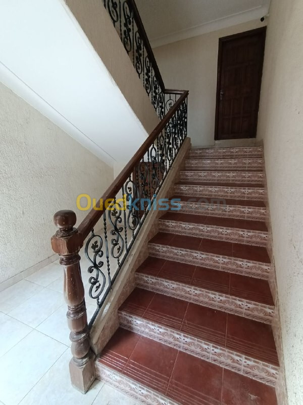 Location Niveau De Villa F3 Oran Oran