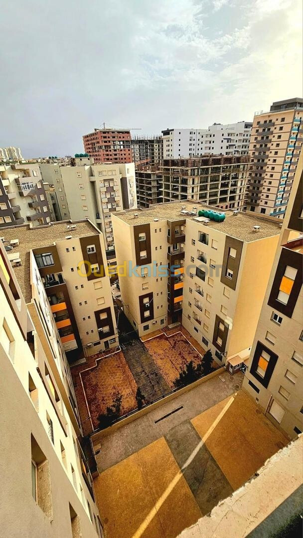 Location Appartement F4 Oran Oran