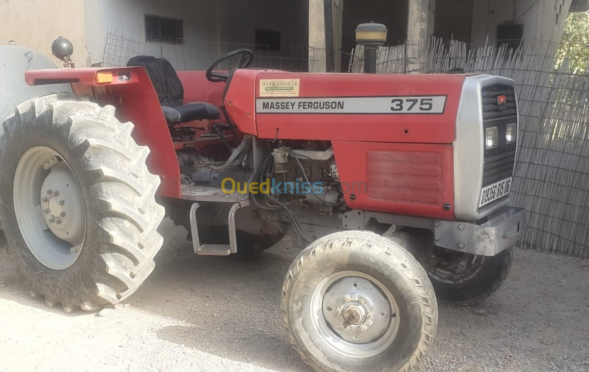 Massey Ferguson 375 2015