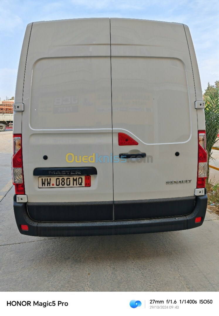 Renault Master 2024 