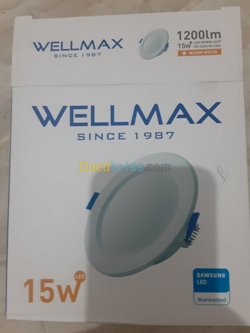 Spots 15W WELLMAX "ETANCHE"