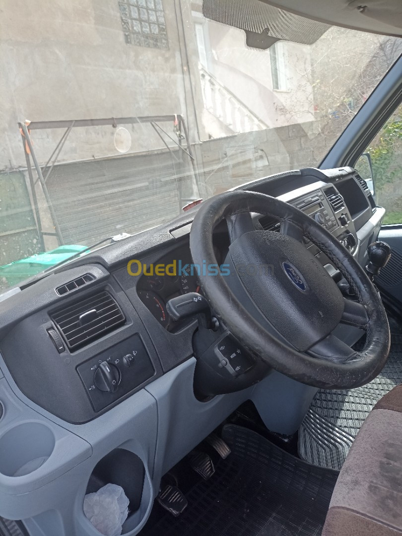 Ford Transit 2013