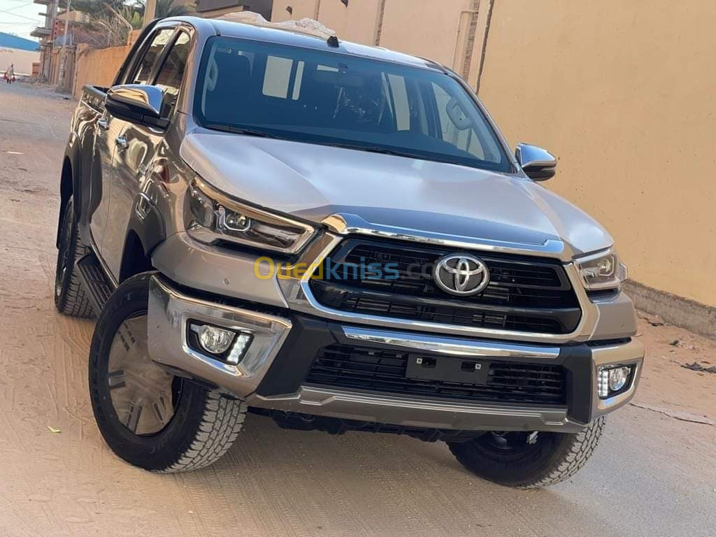 Toyota Hilux 2022 