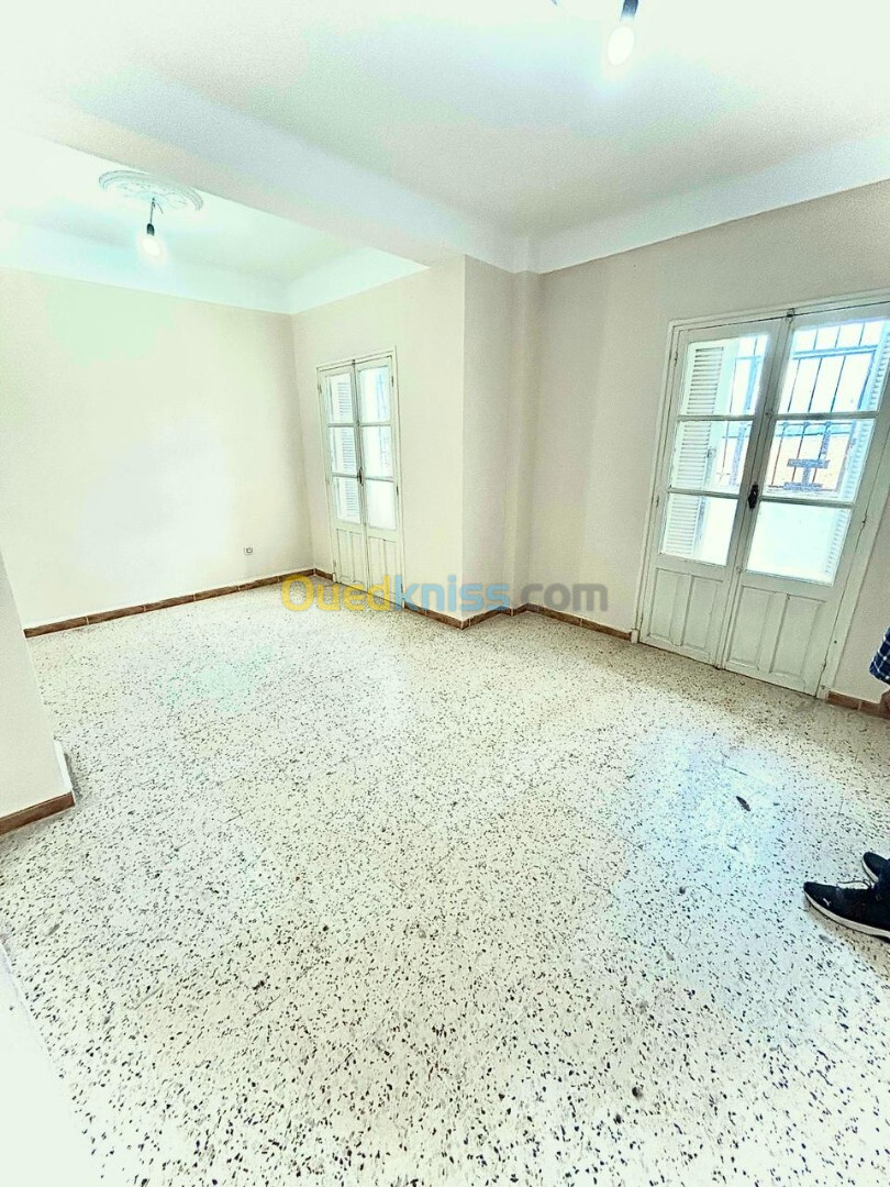 Vente Appartement F4 Blida Mouzaia