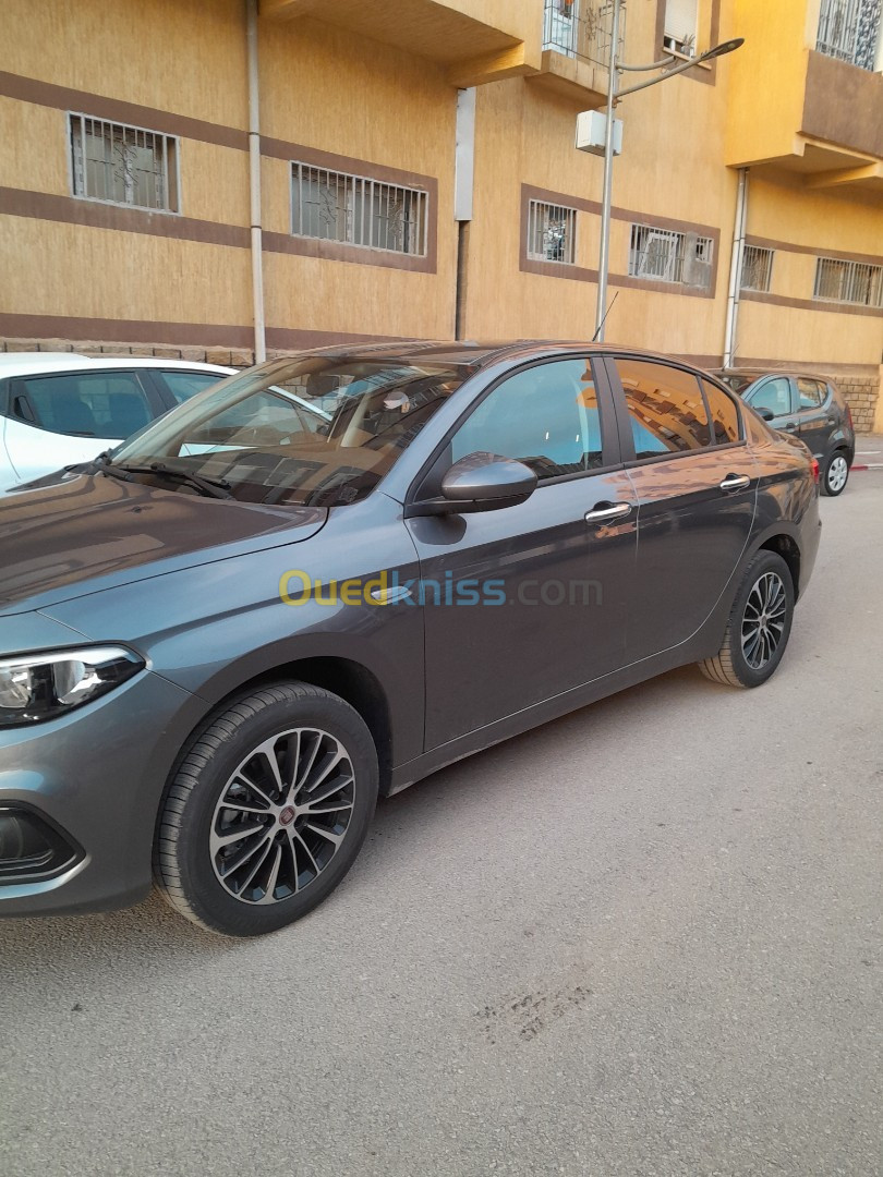 Fiat Tipo 2024 City