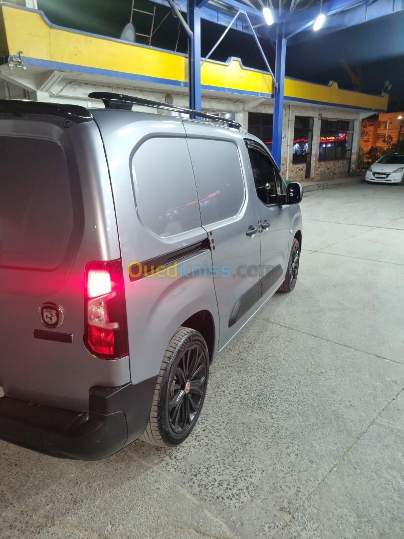 Fiat Doblo 2023 00