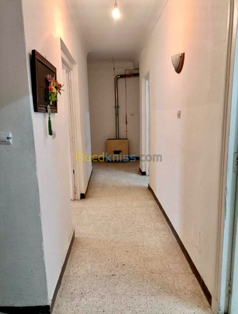 Location Niveau De Villa F5 Alger El biar