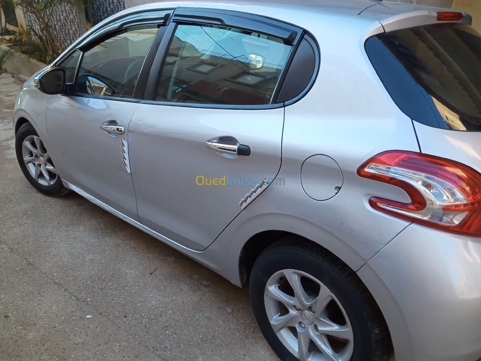 Peugeot 208 2015 Active