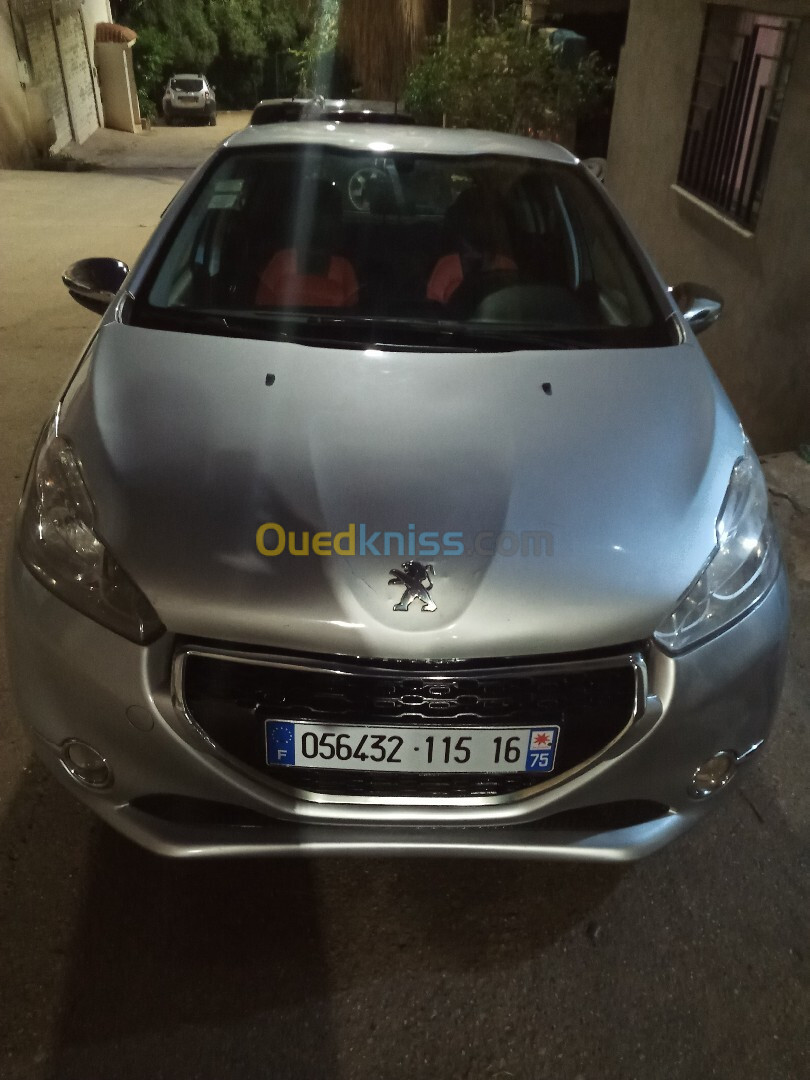 Peugeot 208 2015 Access