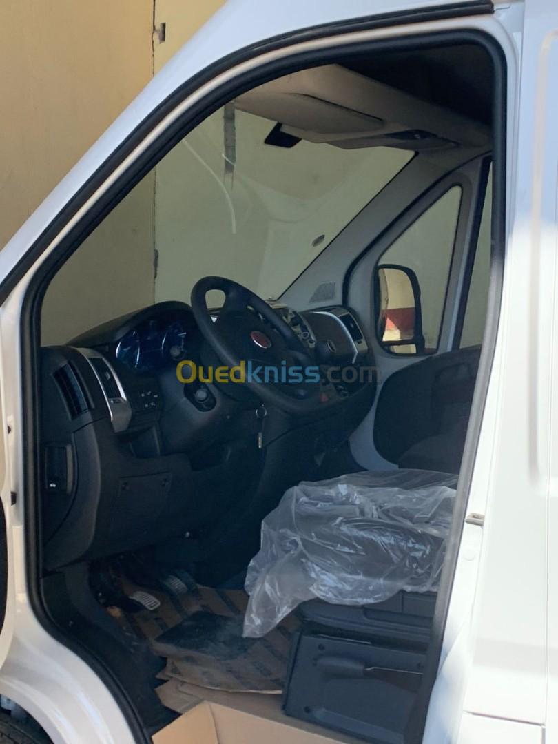 Fiat Ducato double panneaux 2023