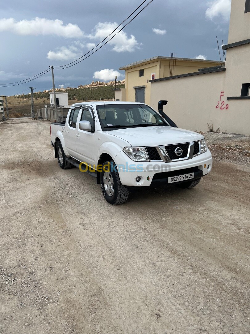 Nissan Navara 2014 Elegance 4x4