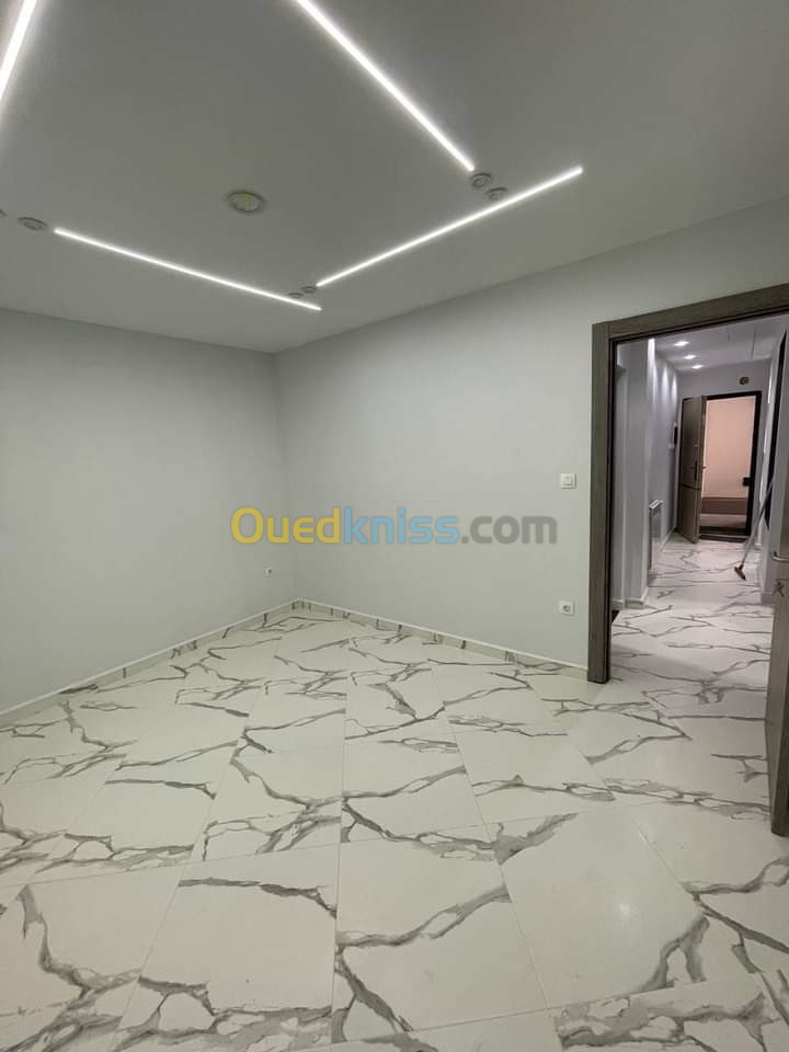 Vente Appartement F4 Alger Bordj el kiffan