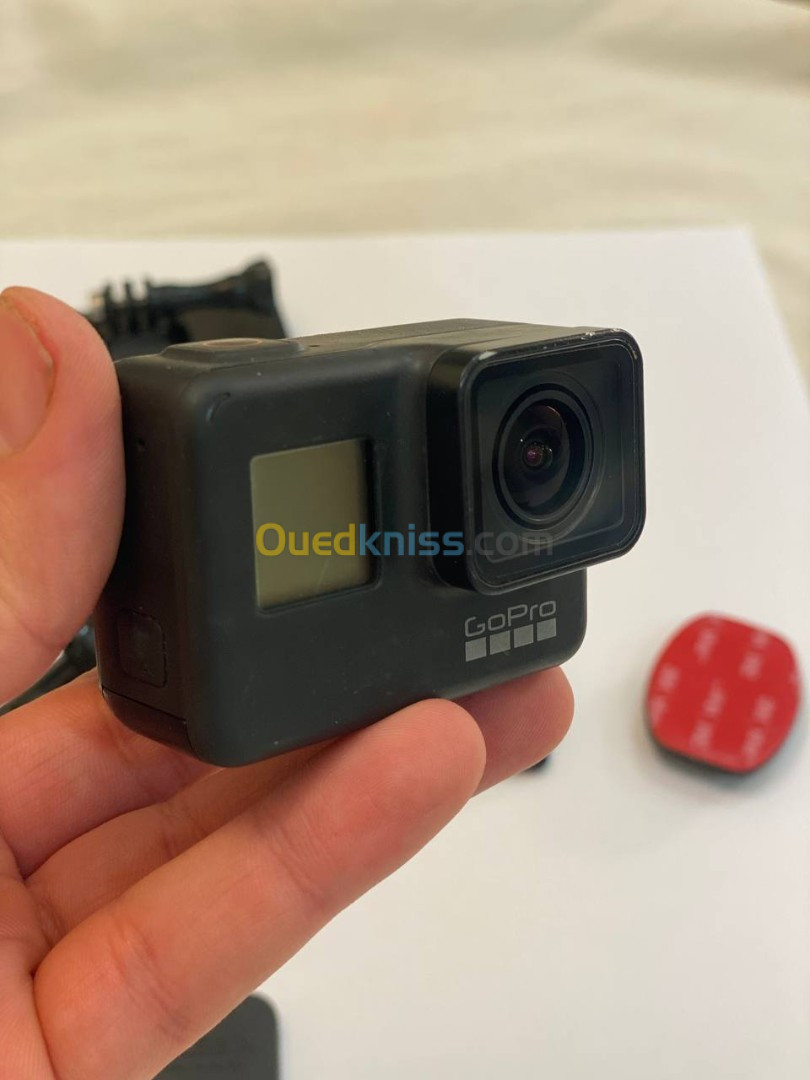 GO PRO HERO 7Black