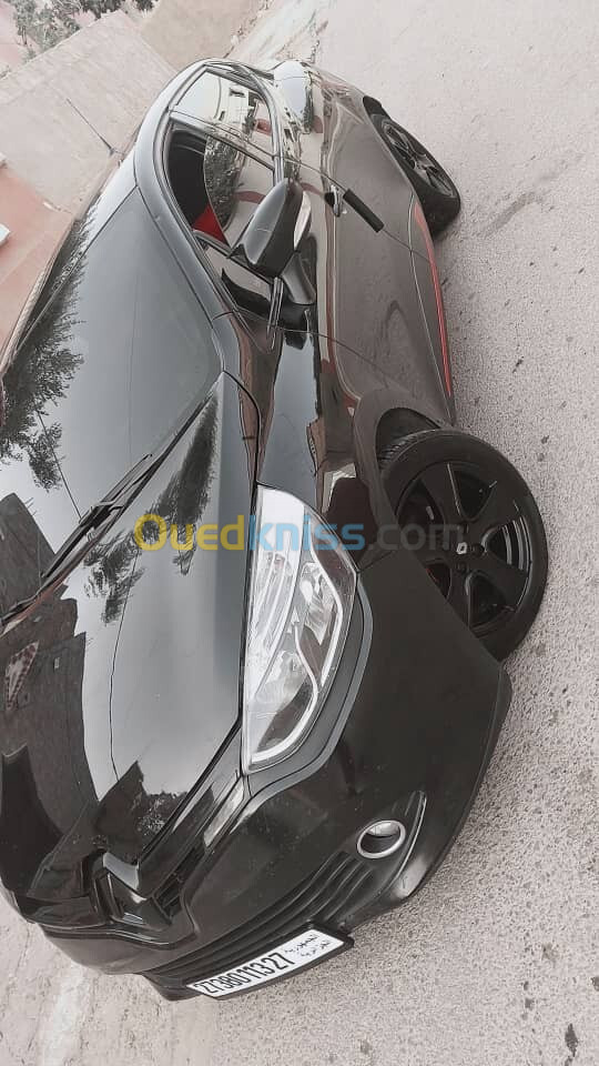 Renault Clio 4 2013 Dynamique plus