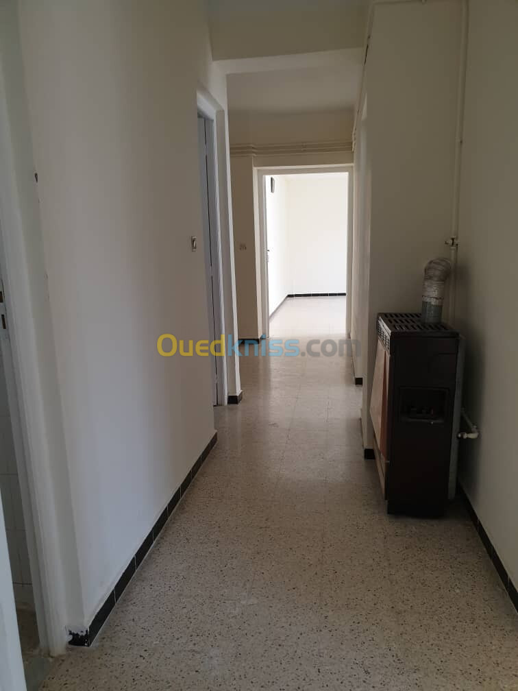 Location Appartement F4 Alger Ain naadja