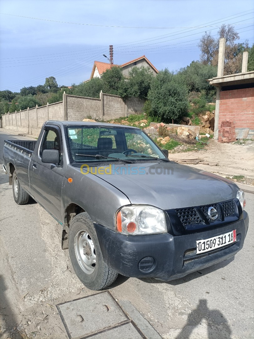 Nissan Pickup 2011 Pickup