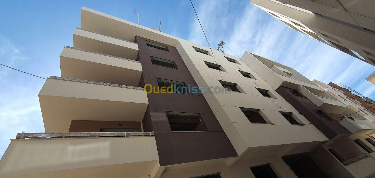 Vente Appartement F5 Alger Bordj el kiffan