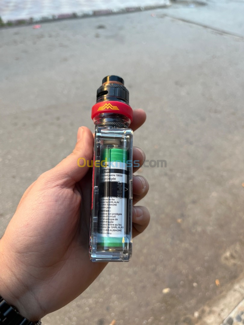 Vape mvv2 avec atomiseur blaze double coil