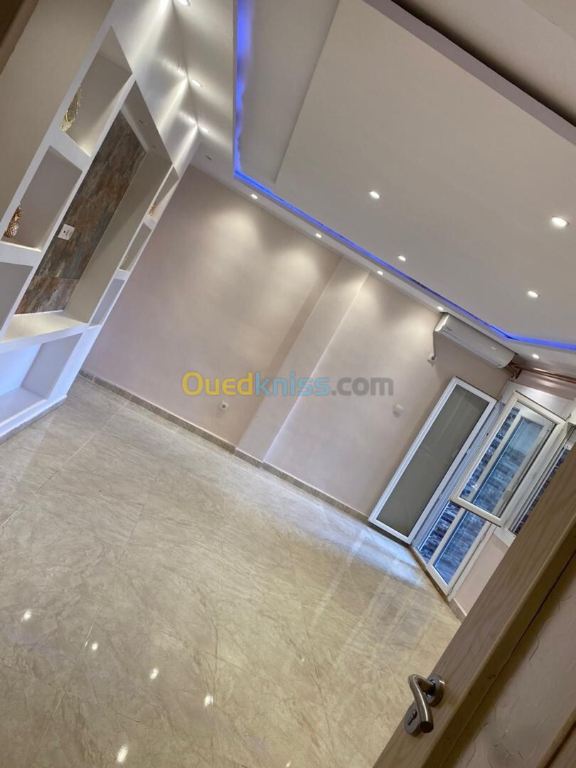 Vente Appartement F5 Alger Bordj el kiffan