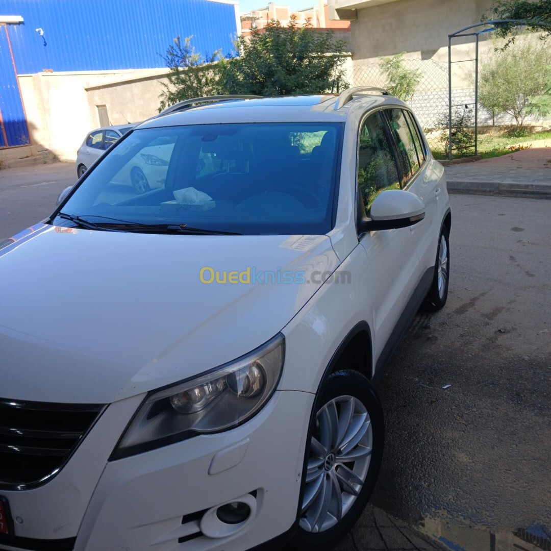 Volkswagen Tiguan 2011 Carat +