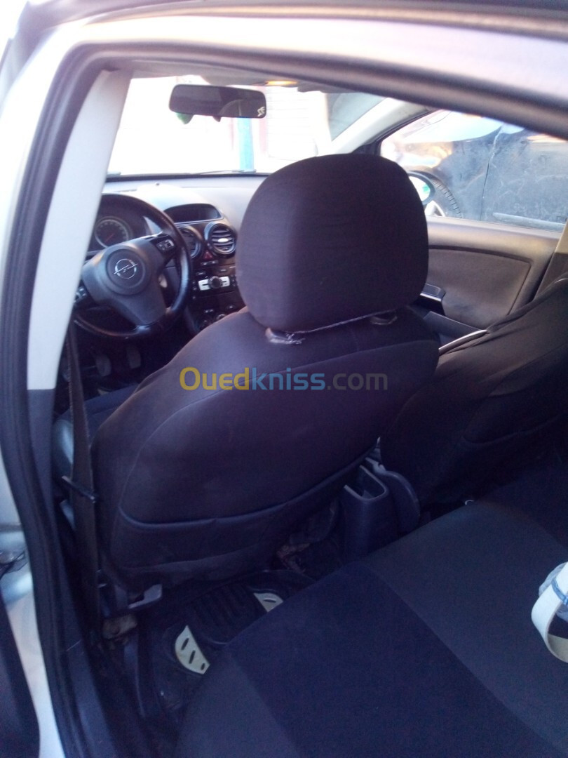 Opel Corsa 2011 Corsa