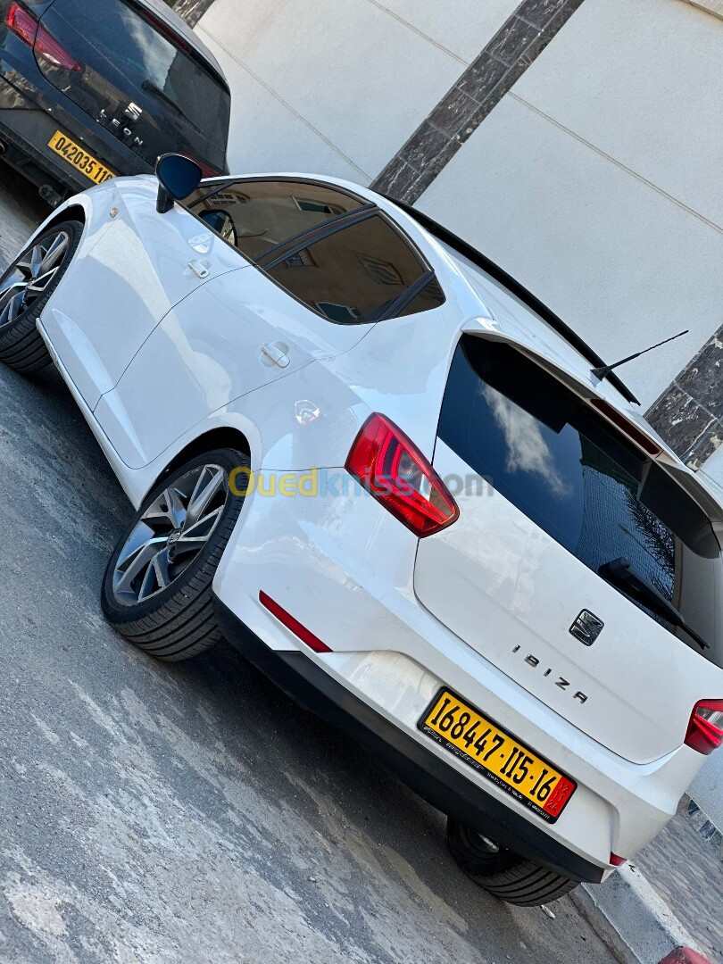 Seat Ibiza 2015 Black Line