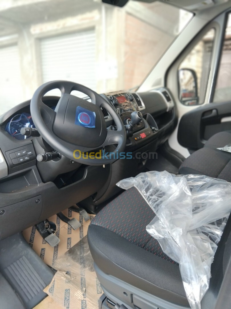 Fiat ducato 2 panneaux 2024