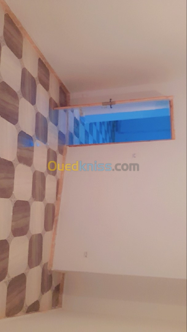 Location Appartement F4 Relizane Relizane