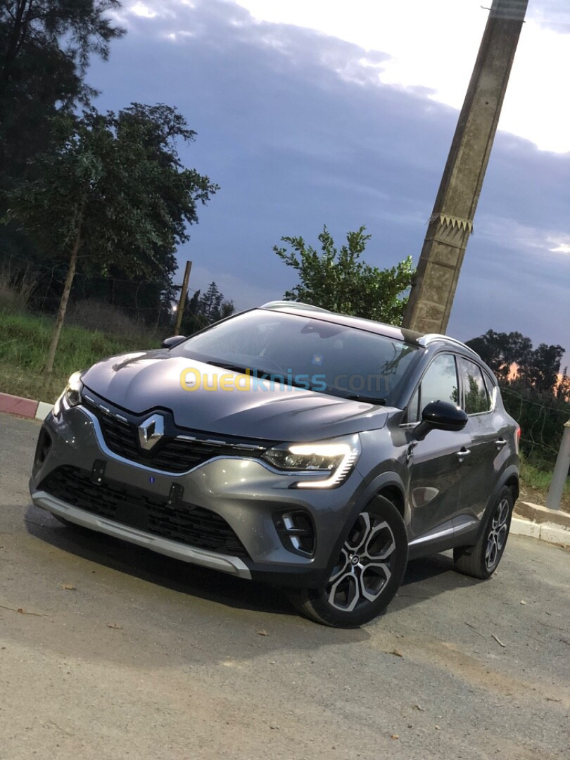 Renault Captur anglaise 2022 Intense