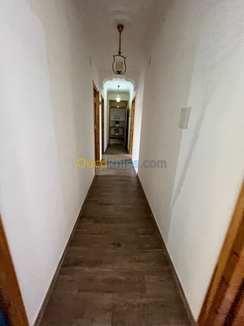 Location Niveau De Villa F5 Alger Cheraga