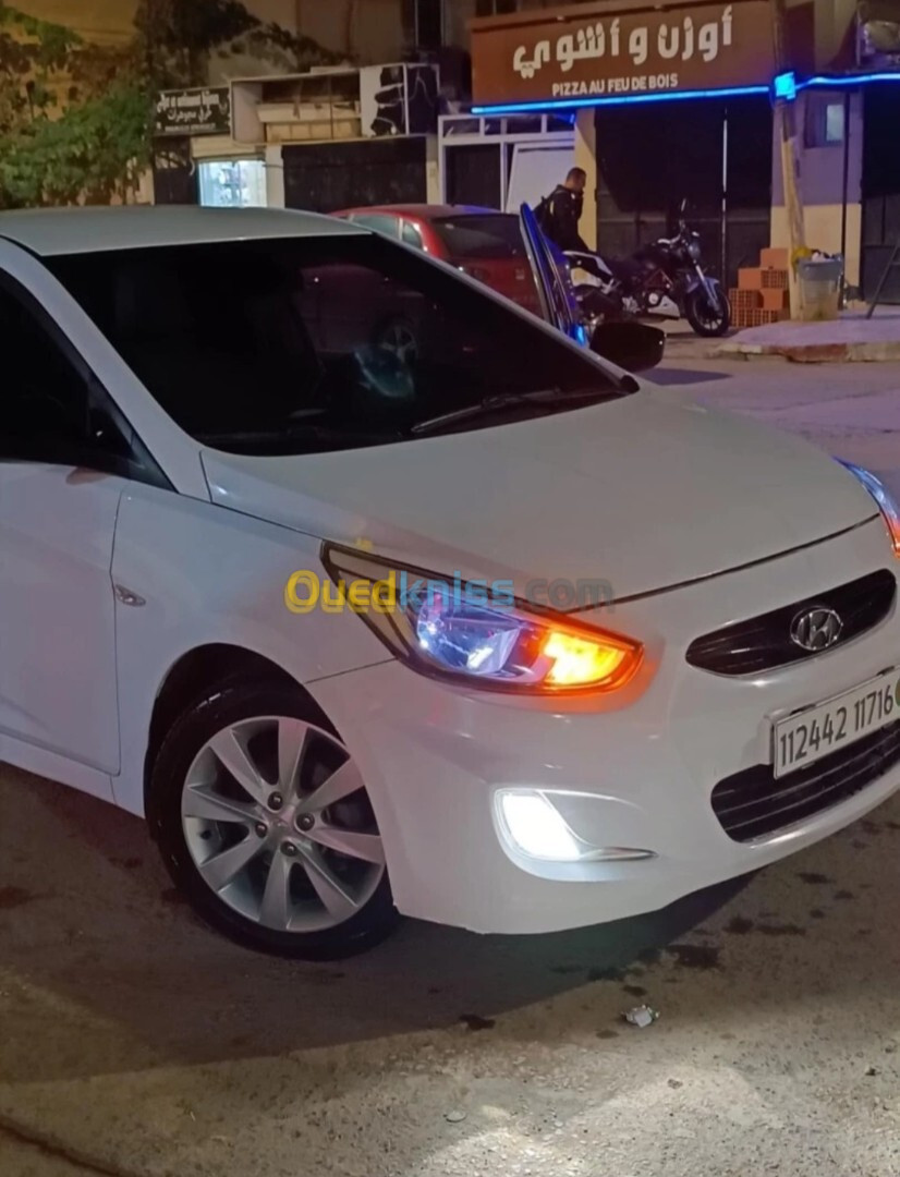 Hyundai Accent RB  5 portes 2017 