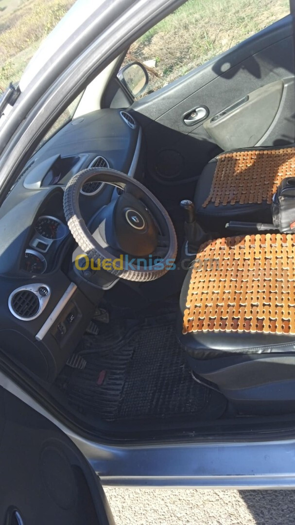 Renault Clio 3 2012 